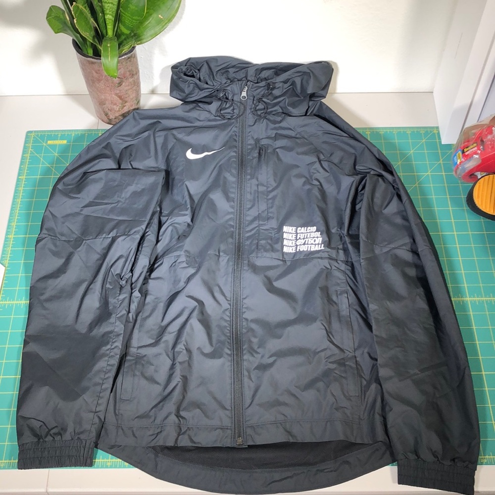 Nike F.C. Hooded Windbreaker